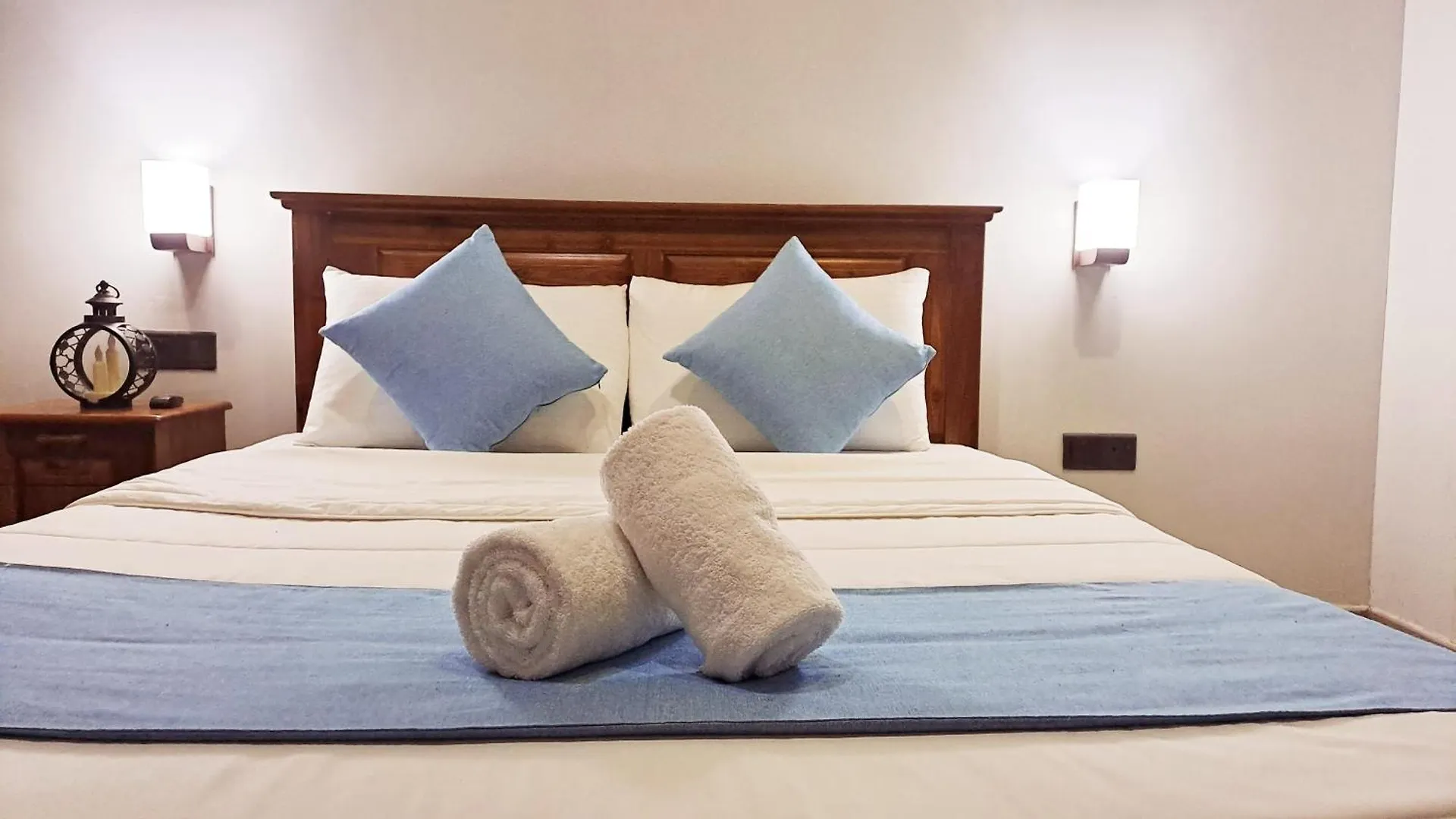 Golden Shower Inn Kandy 0*,